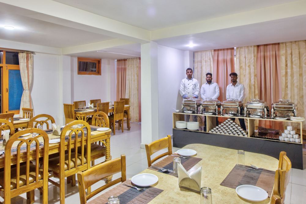 maharaja suite by top resorts in manali